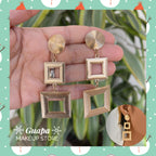 Aretes colgantes cuadrados