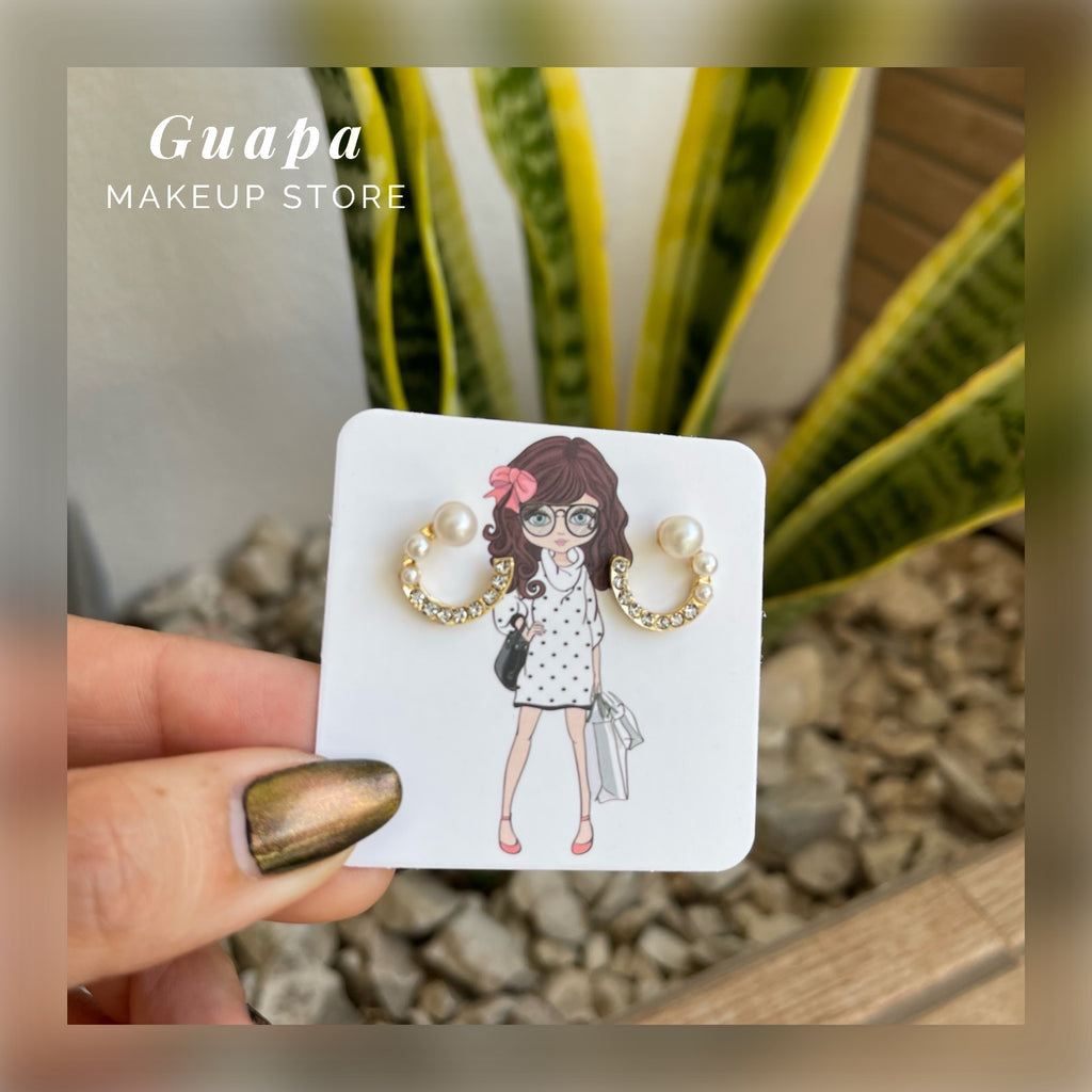 Aretes media luna con perla