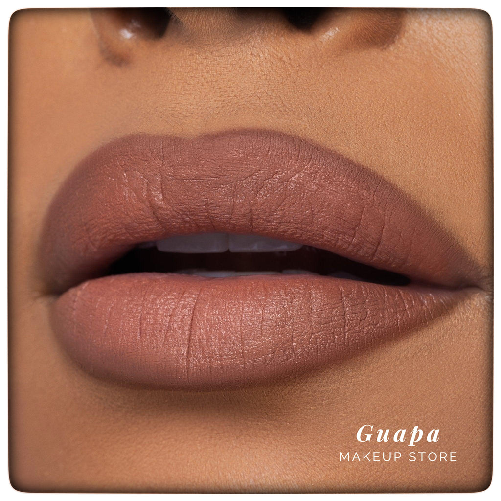 Labial colección navideña en set beauty creation