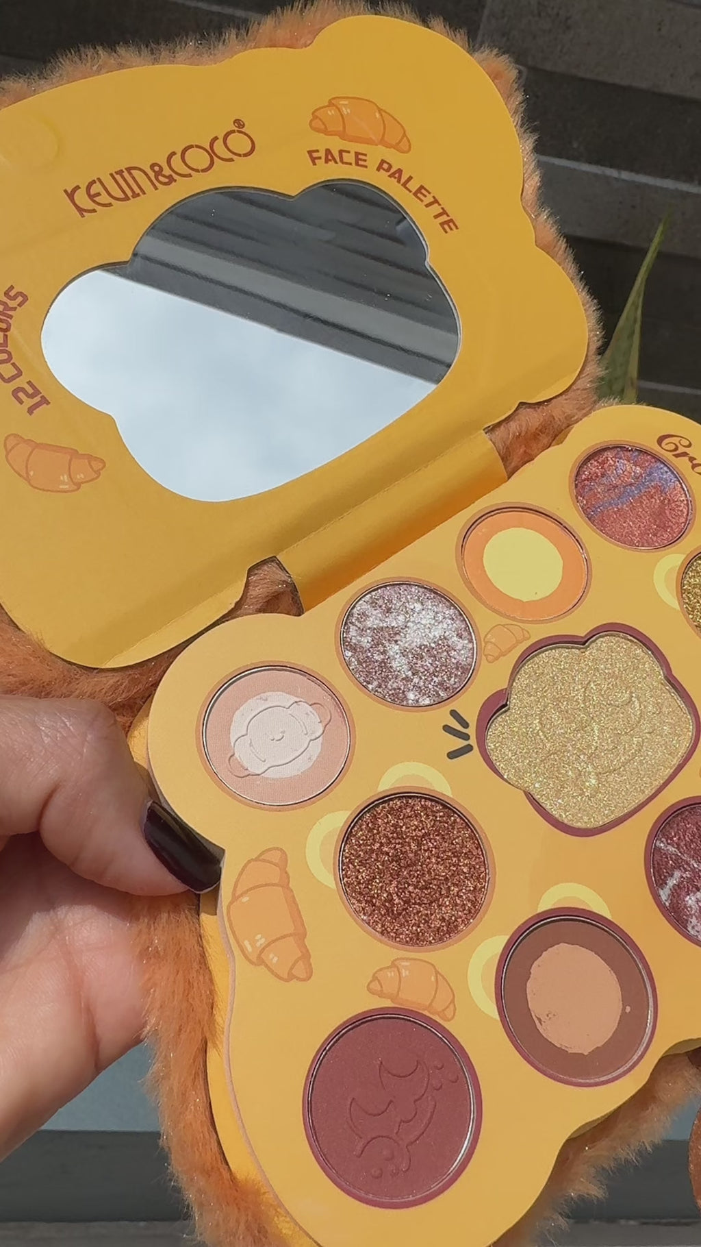 Paleta Croissant 🥐 Kevin & Coco