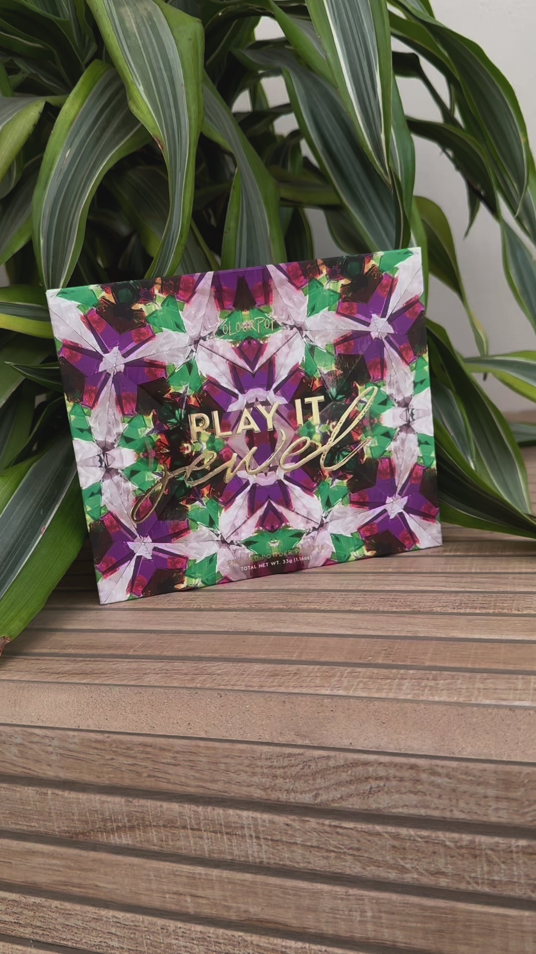 Paleta play it Jewel ColourPop